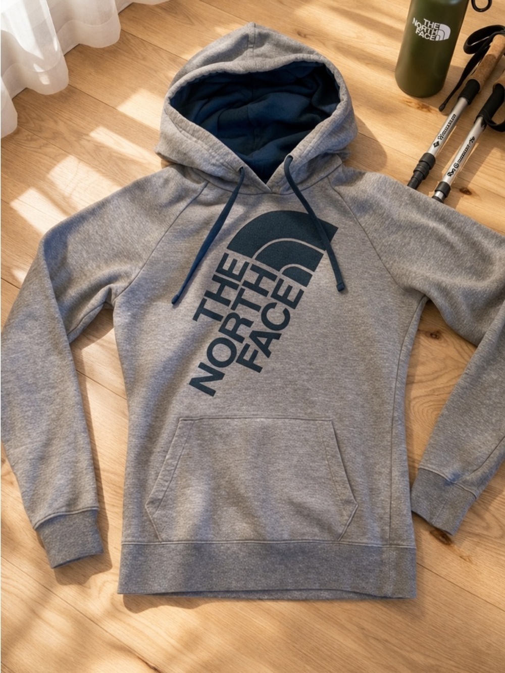 The North Face Gray Logo Pullover Hoodie Women’s Small